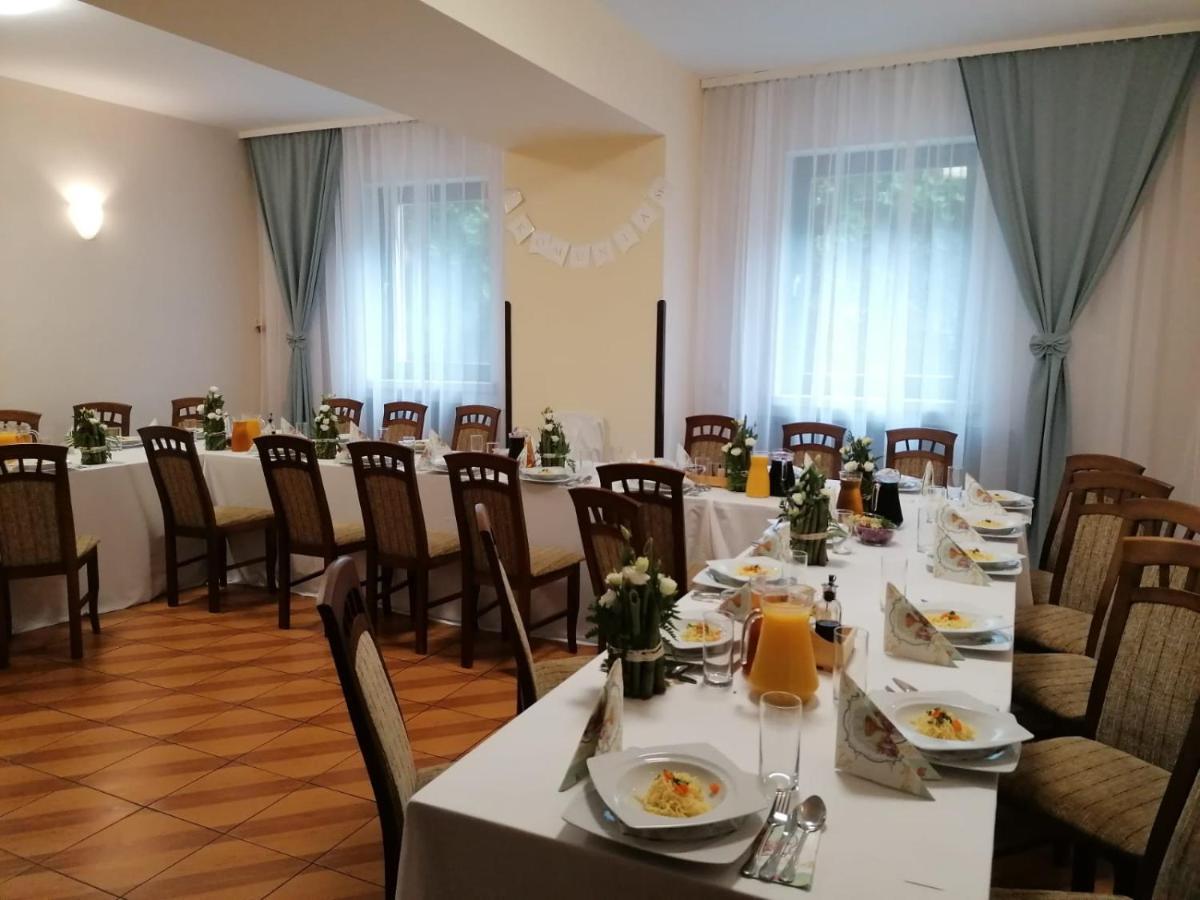Jastrzębie Zdrój Obiekt "Czarny Rycerz" 아파트 호텔 외부 사진